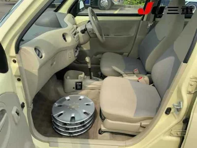 DAIHATSU ESSE