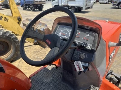 KUBOTA KUBOTA