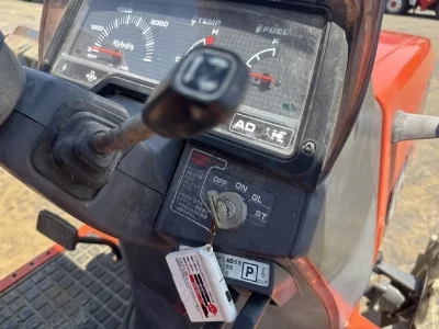 KUBOTA KUBOTA