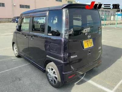 NISSAN ROOX