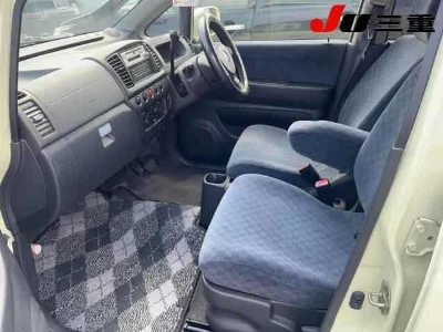 SUZUKI MRWAGON