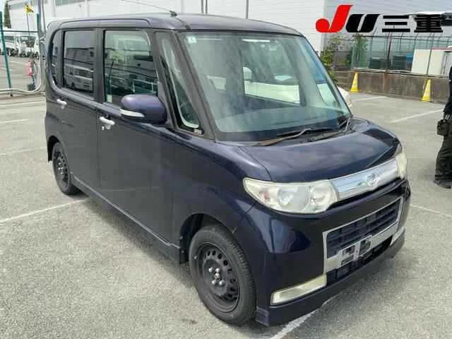 Daihatsu Tanto  с аукциона в Японии