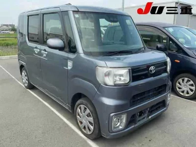 TOYOTA PIXIS MEGA