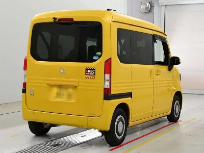 HONDA N-VAN