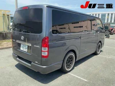 TOYOTA REGIUS VAN