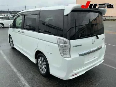 HONDA STEPWGN SPADA