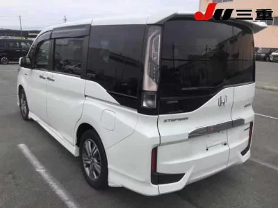 HONDA STEPWGN SPADA