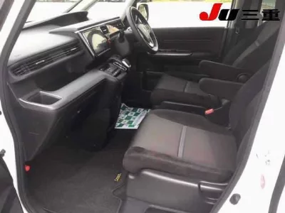 HONDA STEPWGN SPADA