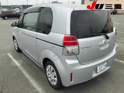 Toyota Spade