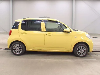 TOYOTA PASSO