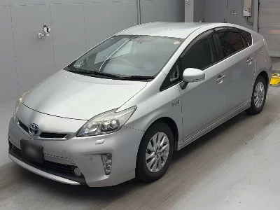 Toyota Prius PHV