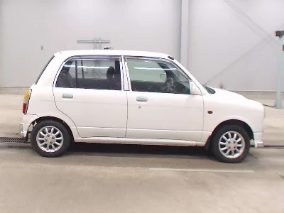 DAIHATSU MIRA GINO