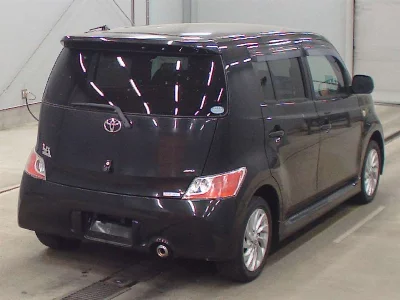 TOYOTA BB