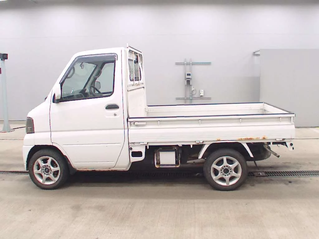 Mitsubishi Minicab Truck  с аукциона в Японии