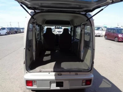 NISSAN NV100 CLIPPER