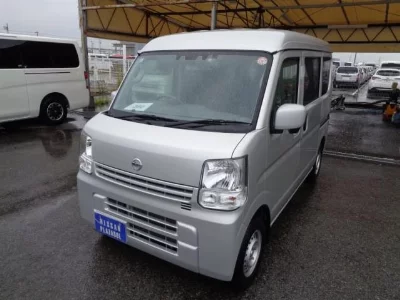 NISSAN NV100 CLIPPER