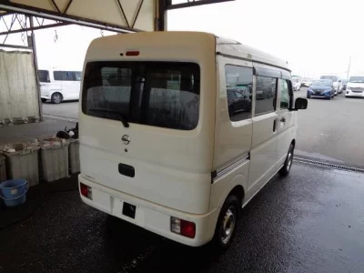 NISSAN NV100 CLIPPER
