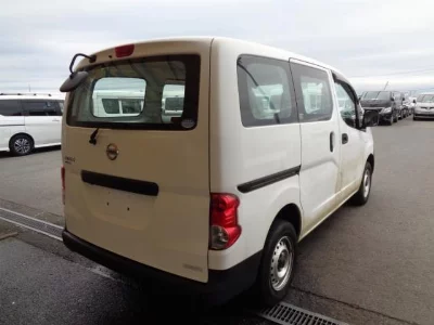 Nissan NV200 VANETTE VAN