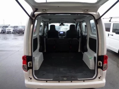 Nissan NV200 VANETTE VAN