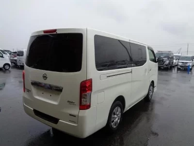 NISSAN NV350 CARAVAN