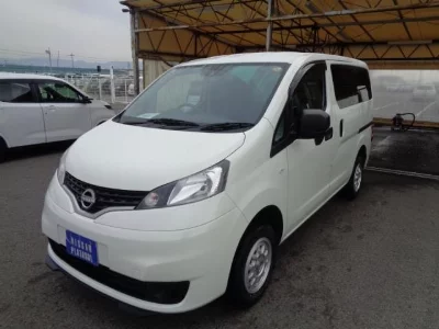 Nissan NV200 VANETTE VAN