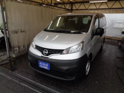 Nissan NV200 VANETTE VAN