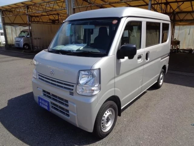 Nissan NV100 Clipper  с аукциона в Японии