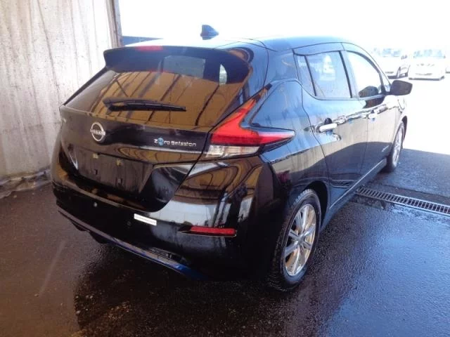 Nissan Leaf  с аукциона в Японии