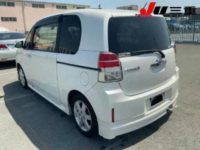 TOYOTA SPADE