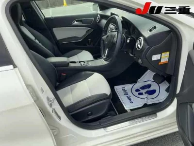 MERCEDES BENZ A CLASS