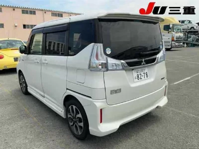 MITSUBISHI DELICA D:2
