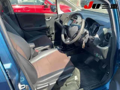 HONDA FIT SHUTTLE