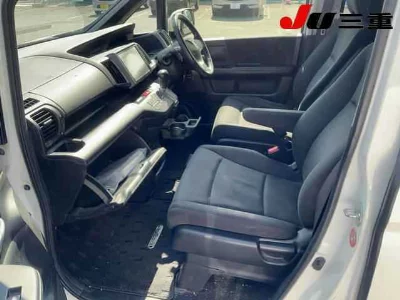 HONDA STEPWGN SPADA