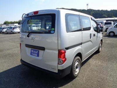 Nissan NV200 VANETTE VAN