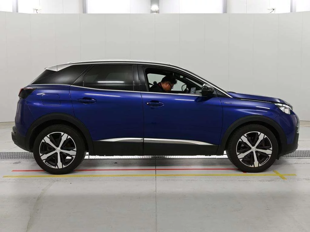 Peugeot 3008  с аукциона в Японии