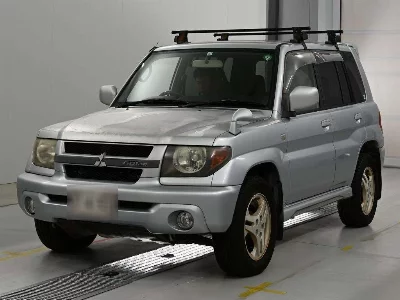 MITSUBISHI PAJERO IO