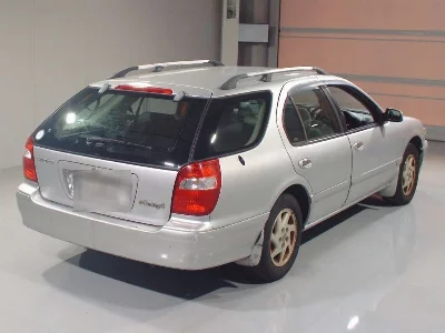 Nissan CEFIRO WAGON