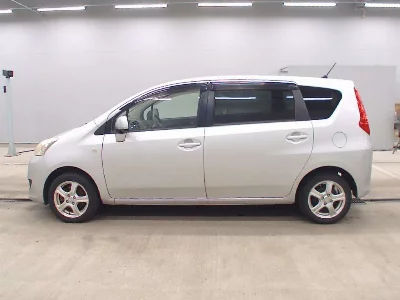 TOYOTA PASSO SETTE