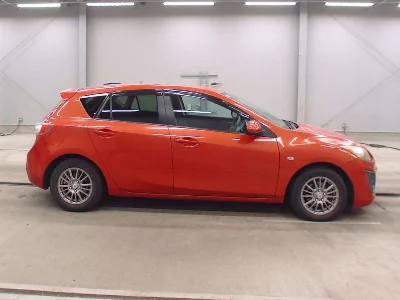 MAZDA AXELA SPORT