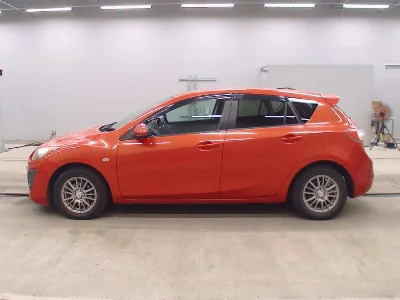 MAZDA AXELA SPORT