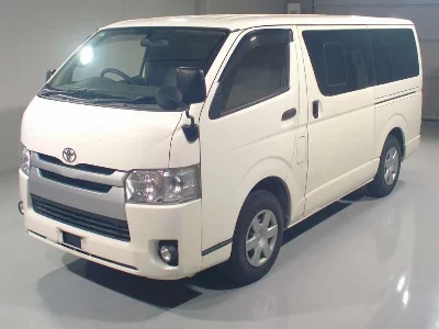 TOYOTA HIACE VAN