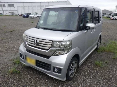 HONDA N BOX CUSTOM