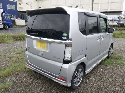 HONDA N BOX CUSTOM