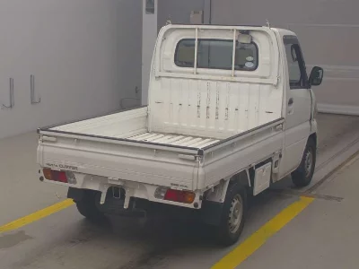 NISSAN CLIPPER TRUCK