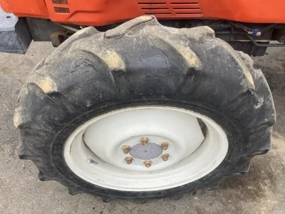 KUBOTA KUBOTA