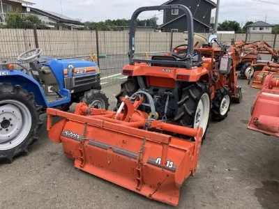KUBOTA KUBOTA