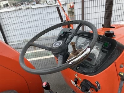 KUBOTA KUBOTA