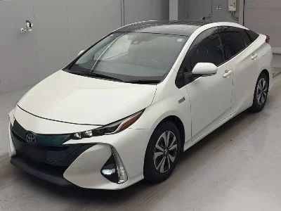 Toyota Prius PHV