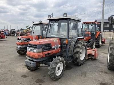KUBOTA KUBOTA