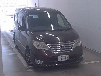 NISSAN SERENA